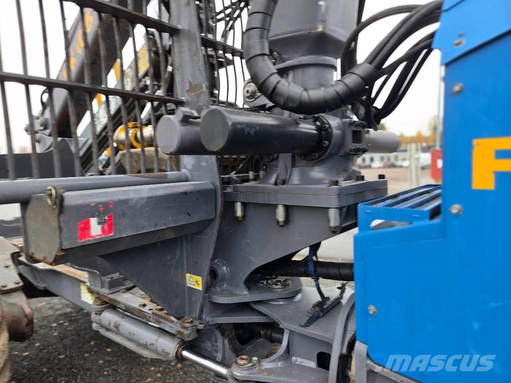 Rottne F11D Tomruk yükleyici traktörler