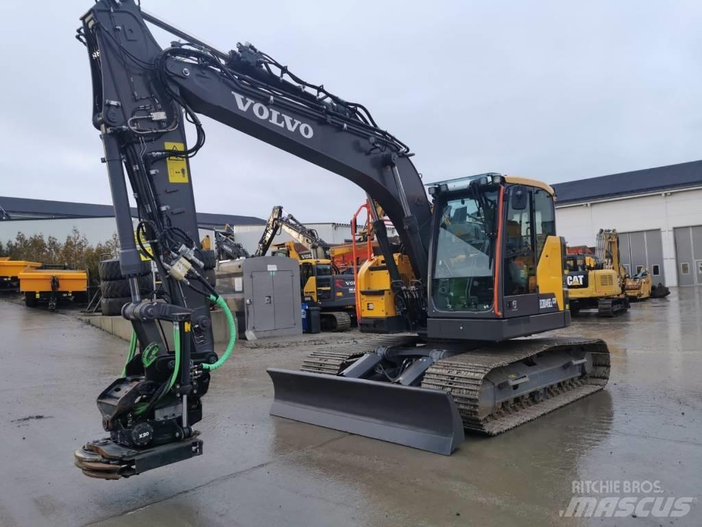 Volvo ECR145EL Paletli ekskavatörler