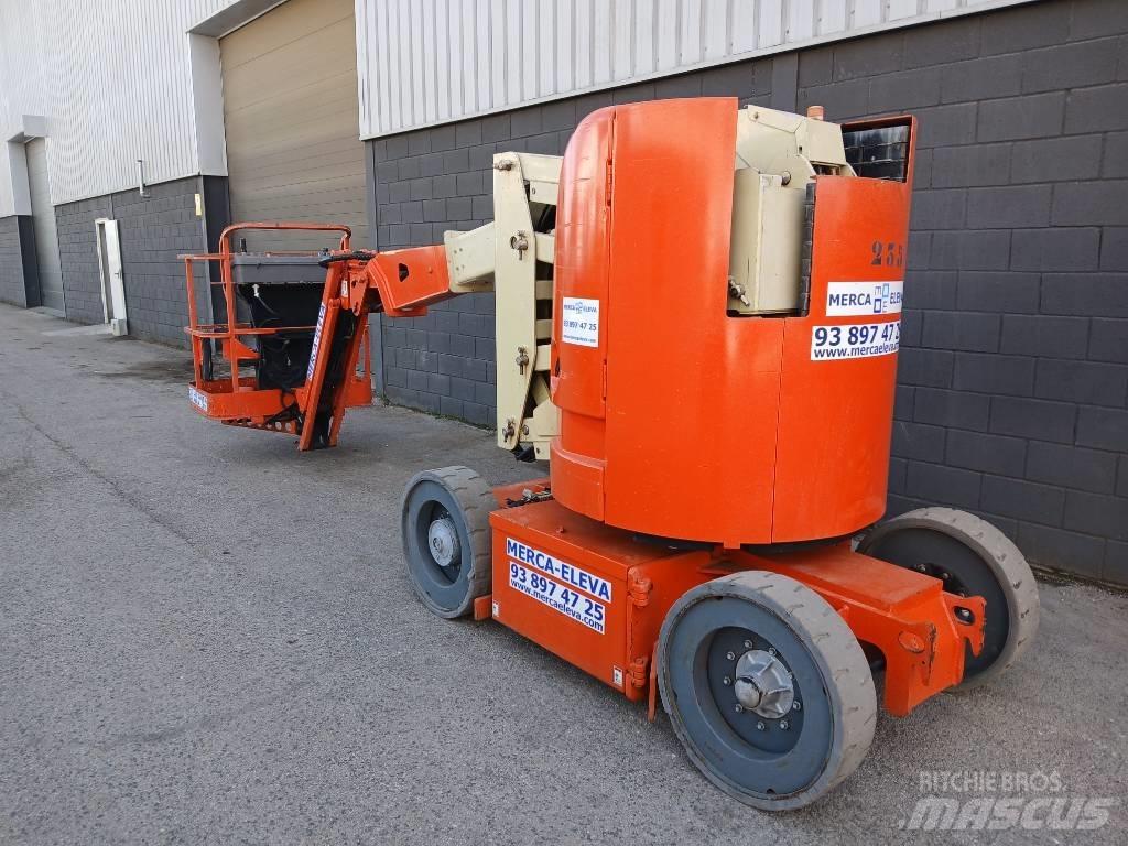 JLG E300AJP Körüklü personel platformları