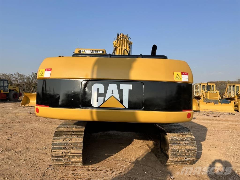 CAT 325C Paletli ekskavatörler