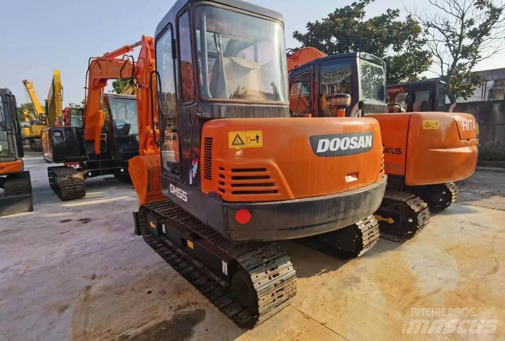 Doosan DH55 Paletli ekskavatörler
