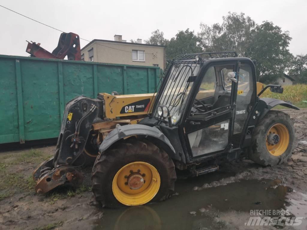 CAT TH 407 2013r Teleskopik yükleyiciler