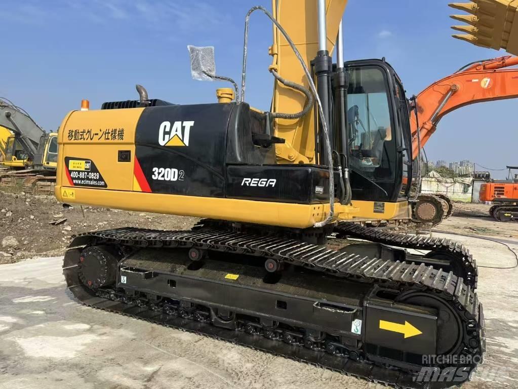 CAT 320 D Paletli ekskavatörler