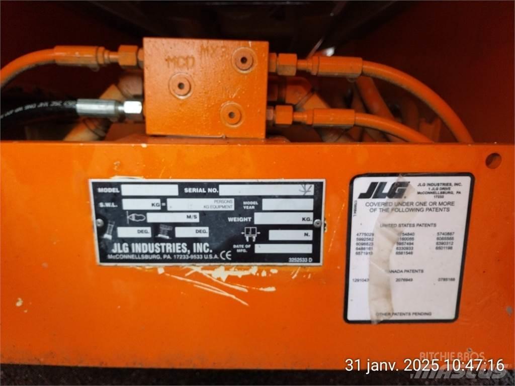 JLG 4394RT Makasli platformlar