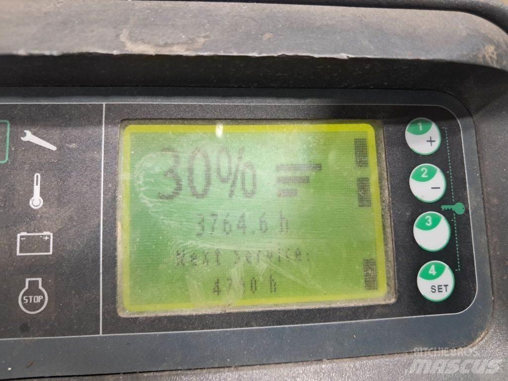 Linde D12 AP Yaya kumandali istif makinasi