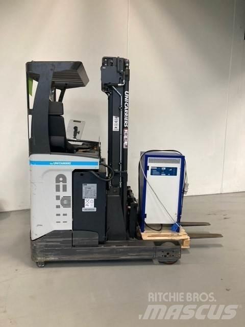 Atlet UMS160 Reach truck - depo içi istif araçları