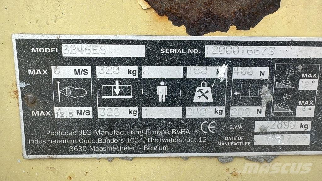 JLG 3246 ES Makasli platformlar