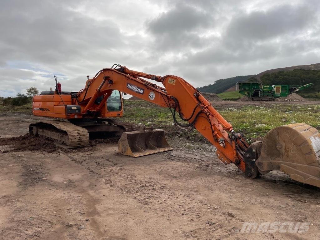 Doosan DX 255 LC Paletli ekskavatörler
