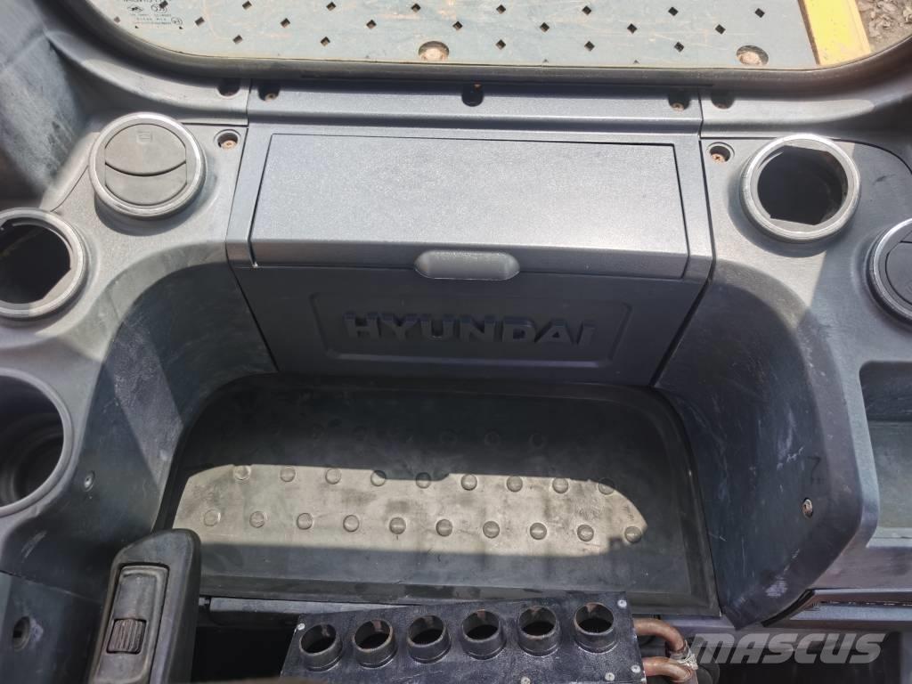 Hyundai R305LC-9T Paletli ekskavatörler