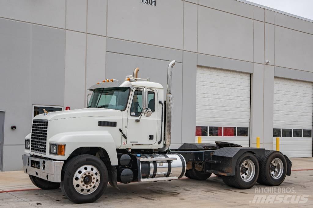 Mack Pinnacle Çekiciler