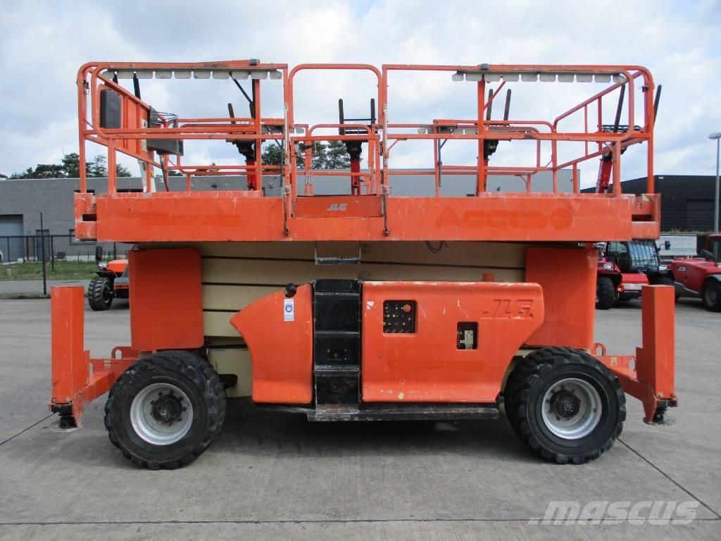 JLG 4394 RT (435) Makasli platformlar