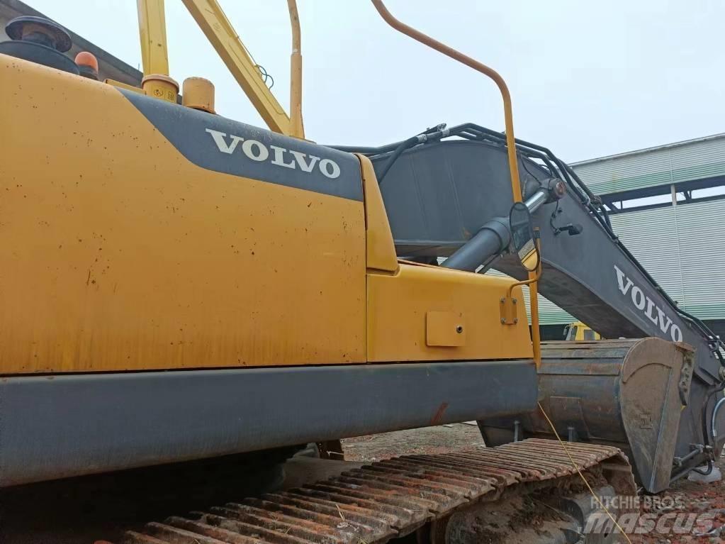 Volvo 480 Paletli ekskavatörler