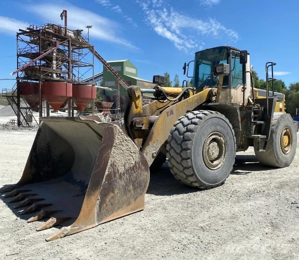 Komatsu WA 470-3 Tekerlekli yükleyiciler