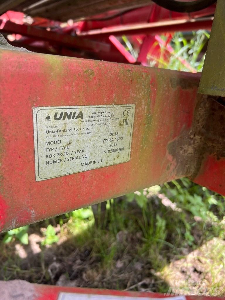 Unia PYRA 1600 Patates hasat makinalari