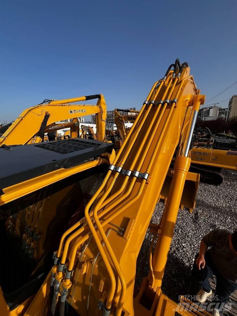 Komatsu PC450-8 Paletli ekskavatörler