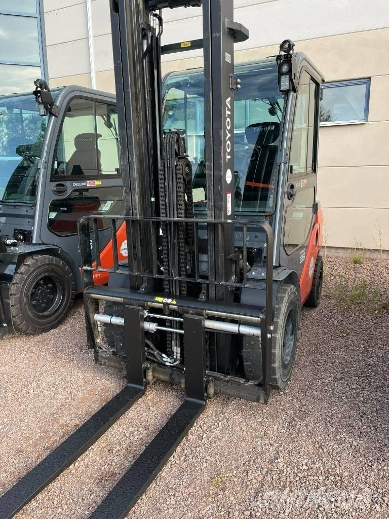 Toyota 52-8FDJF35 Dizel forkliftler