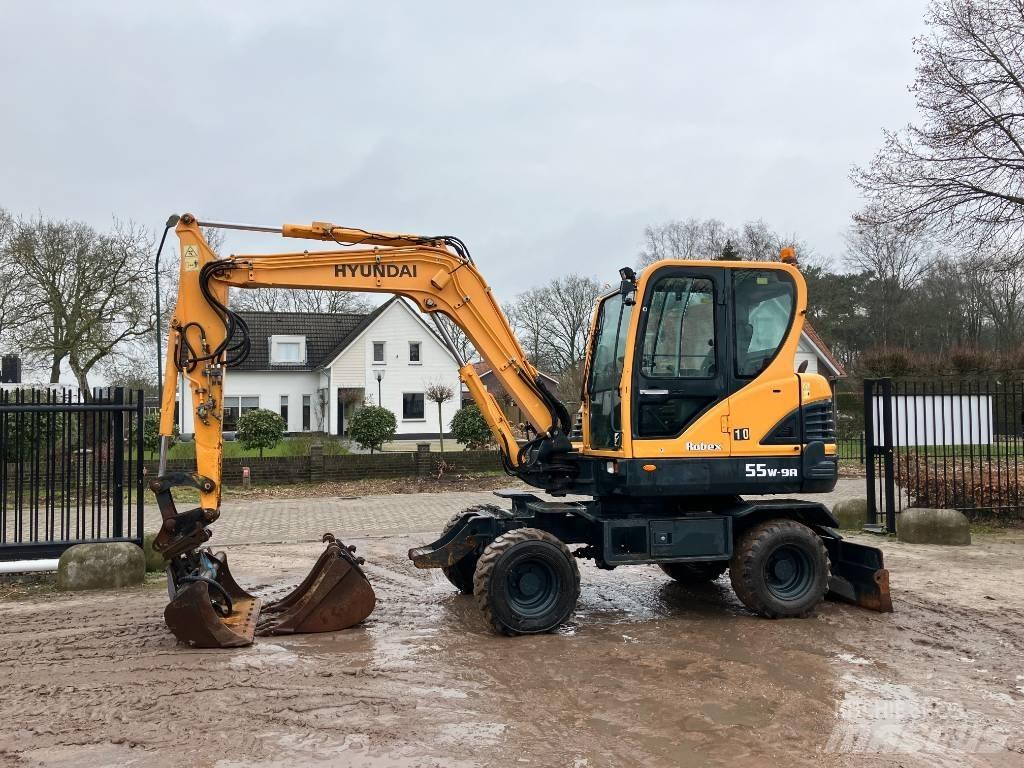 Hyundai 55W-9A Lastik tekerli ekskavatörler