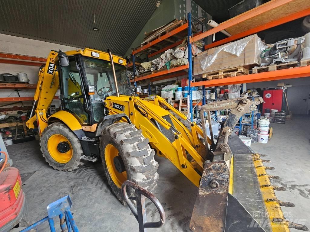 JCB 4 CX Kazıcı yükleyiciler - beko loder