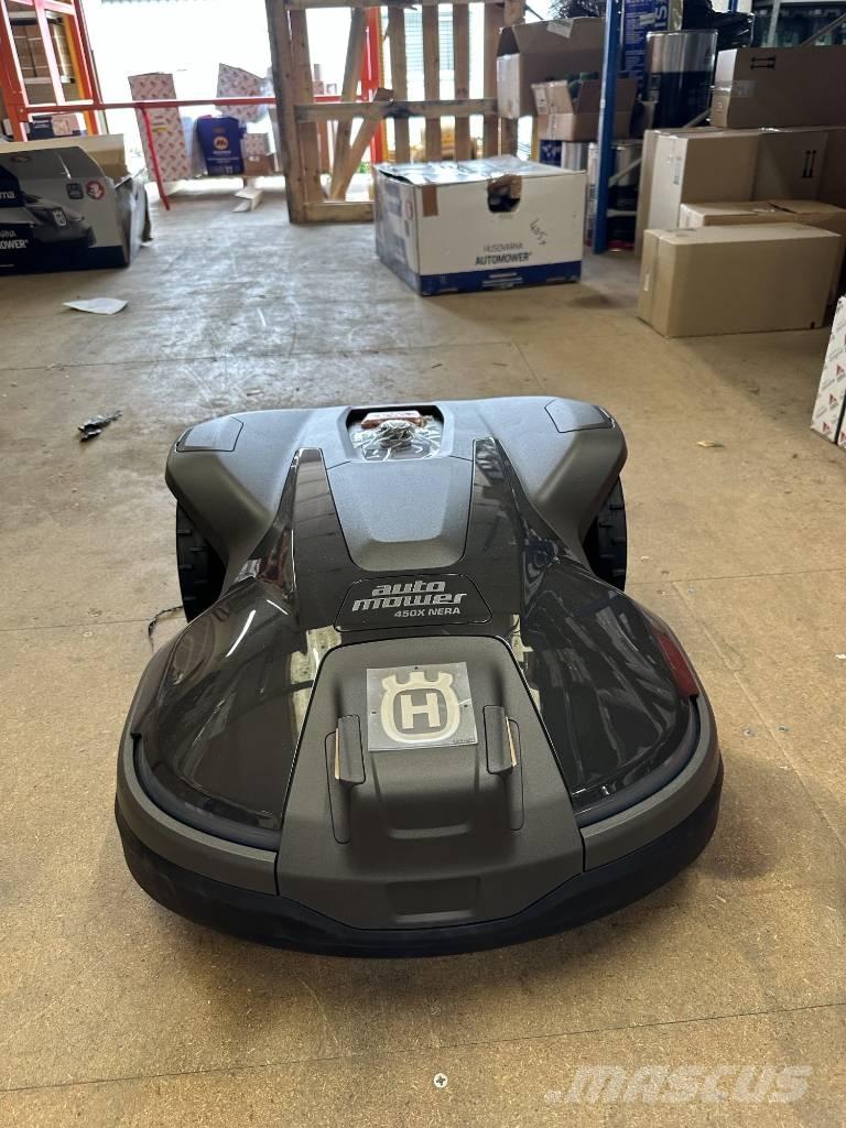 Husqvarna AM450X Robot çim biçme makineleri