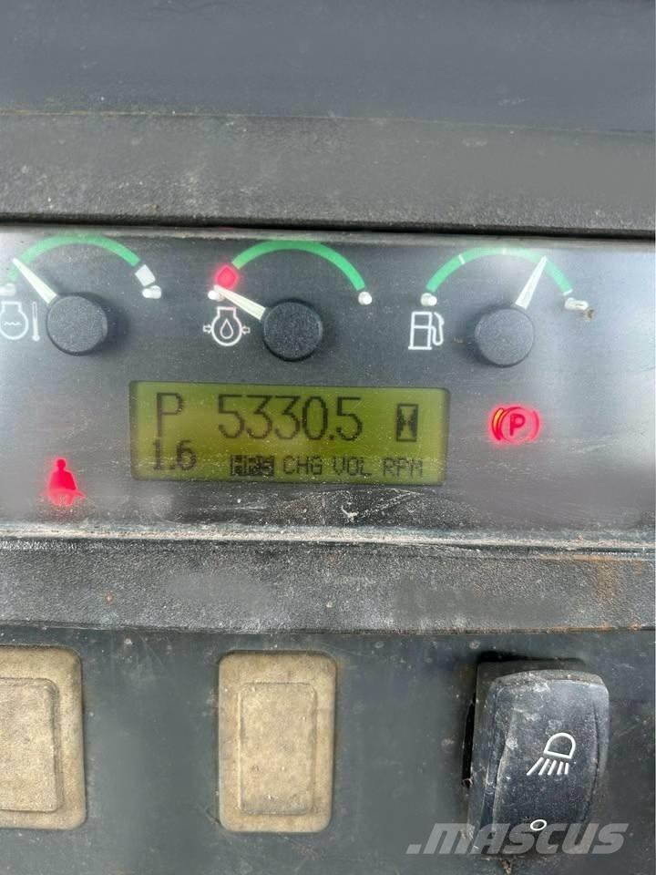 John Deere 650 JLT Paletli dozerler