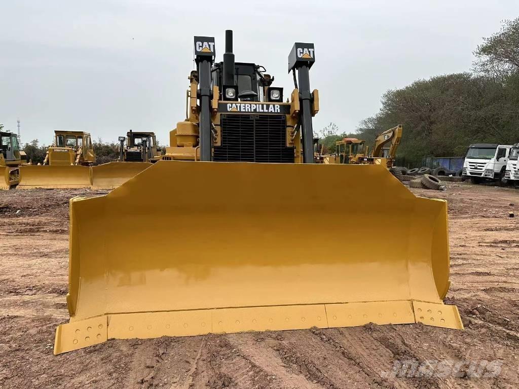 CAT D8R Paletli dozerler