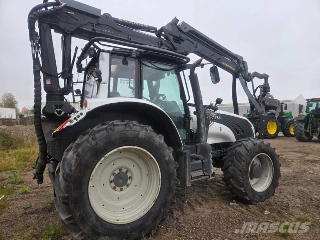Valtra T 163 Traktörler