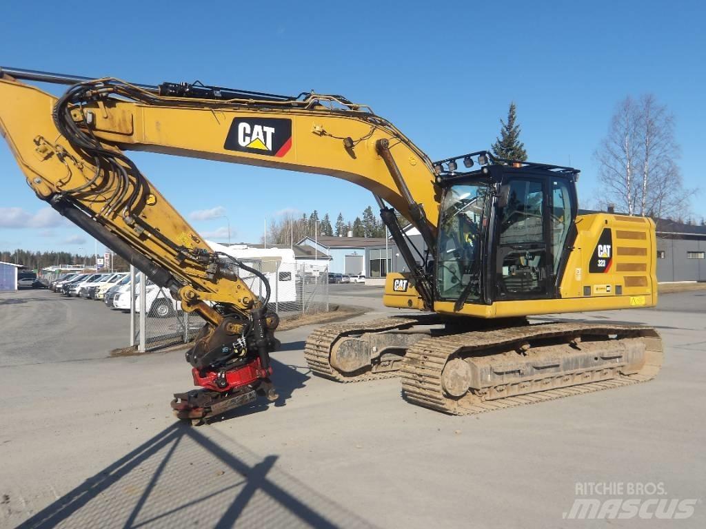CAT 323 Paletli ekskavatörler