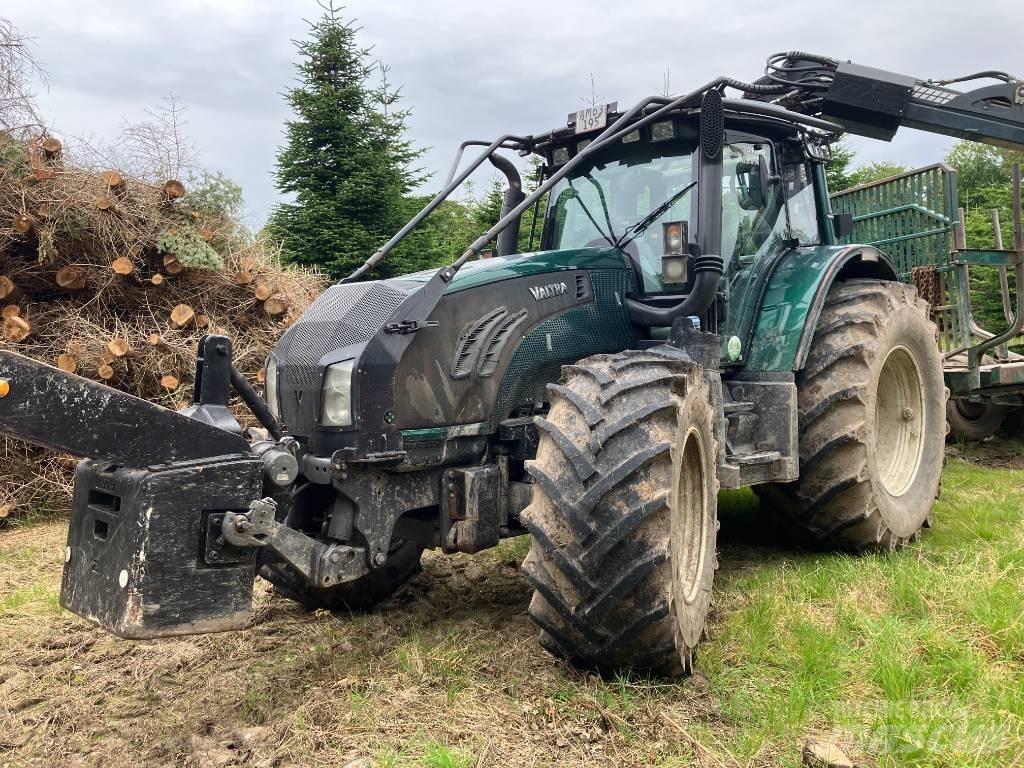 Valtra T 213 V Orman traktörleri