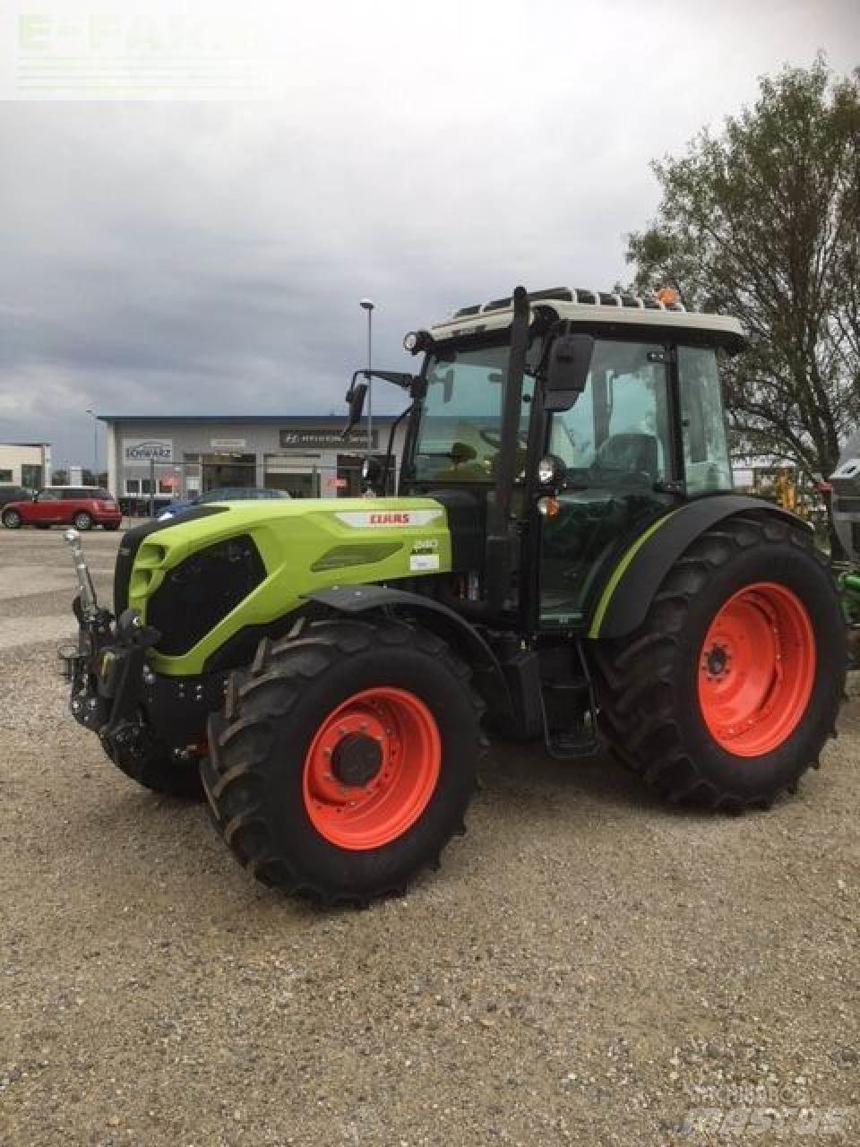 CLAAS axos 240 Traktörler