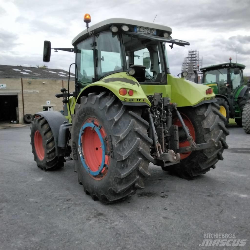 CLAAS Arion 640 Traktörler
