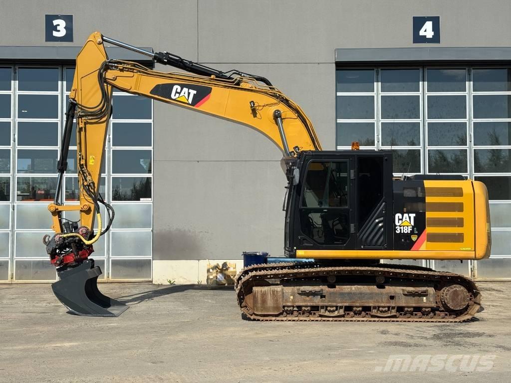 CAT 318 Paletli ekskavatörler