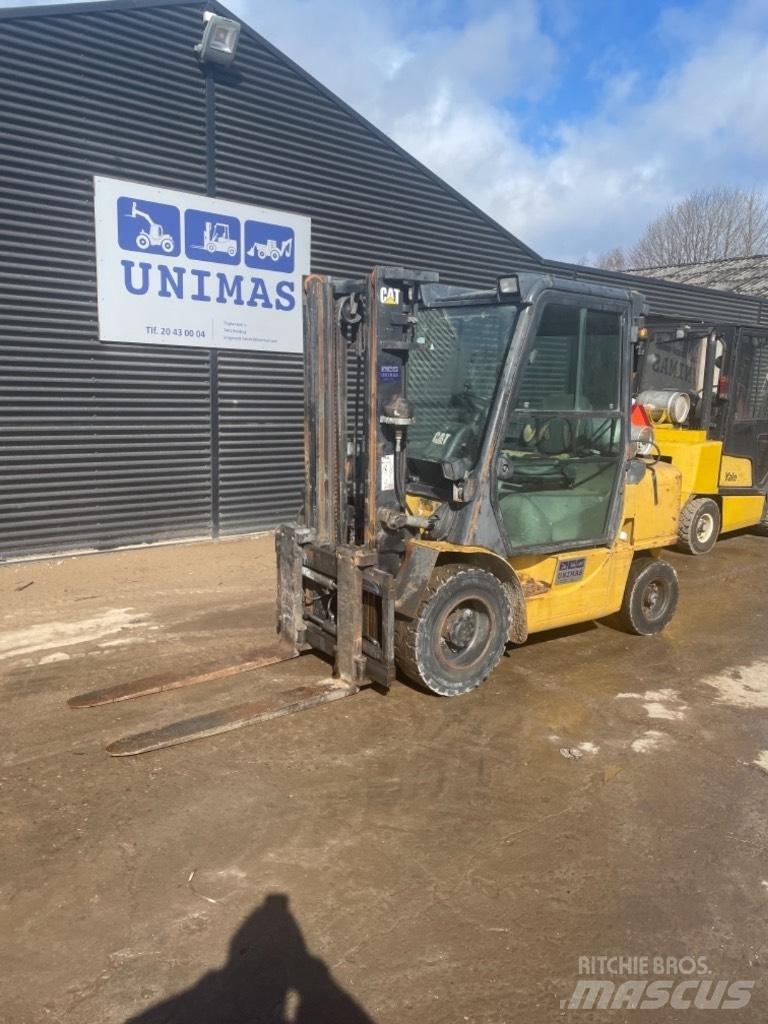 CAT GP 30 LPG'li forkliftler