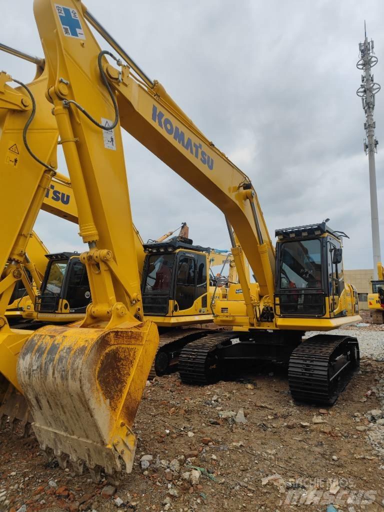 Komatsu PC 200-8 Paletli ekskavatörler
