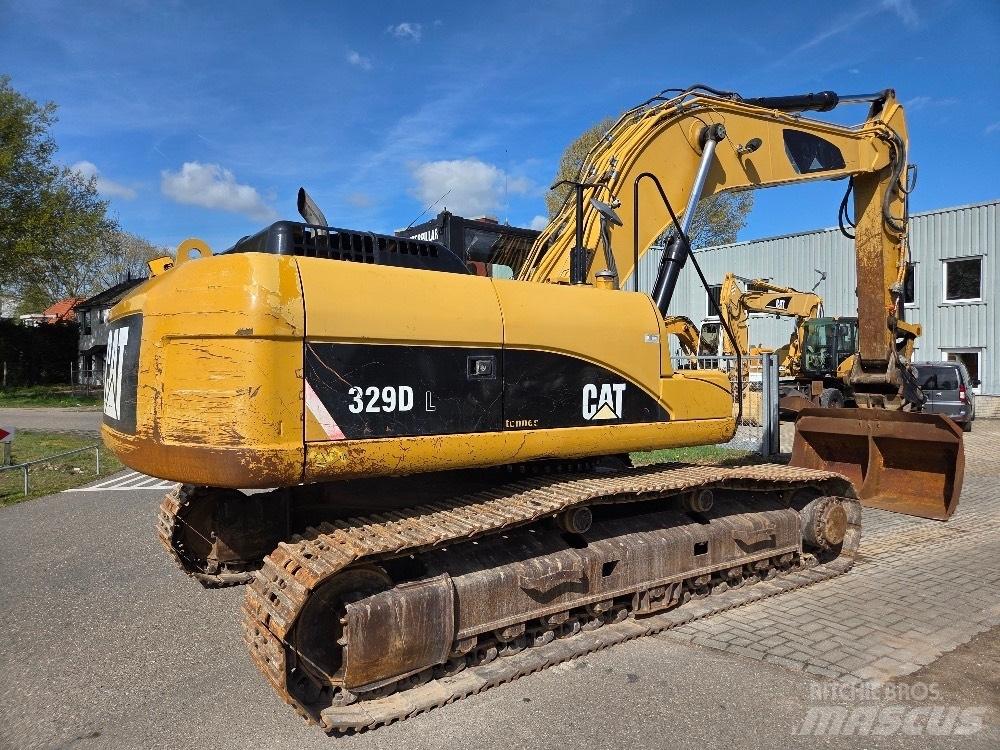CAT 329DL Paletli ekskavatörler