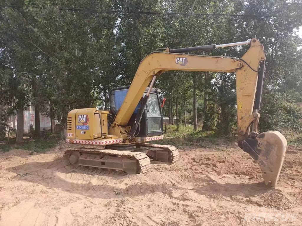 CAT 307E2 Paletli ekskavatörler