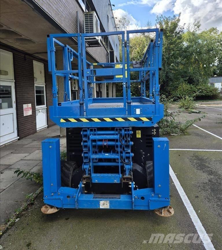 Genie GS 3369 RT Makasli platformlar