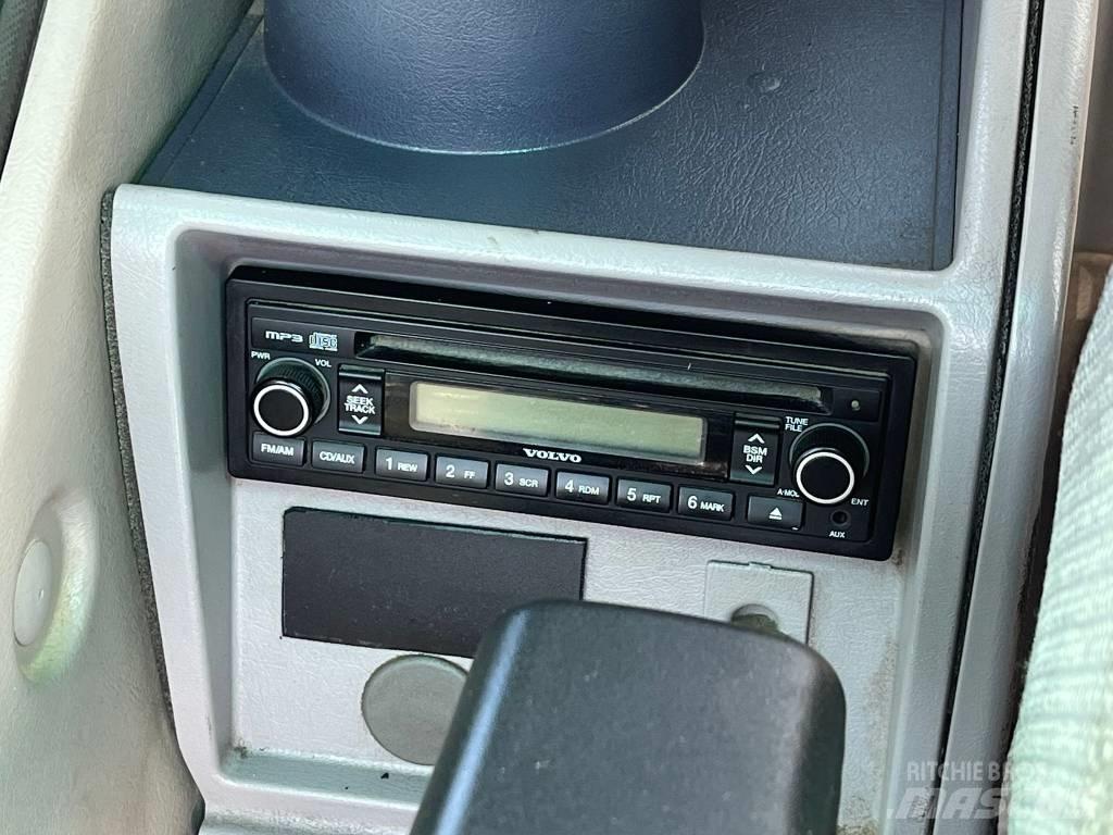 Volvo EW 160 C Lastik tekerli ekskavatörler