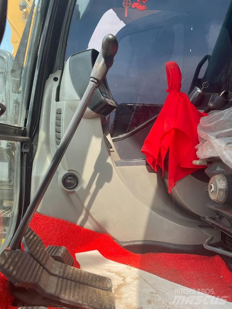 Kobelco SK 75 Paletli ekskavatörler