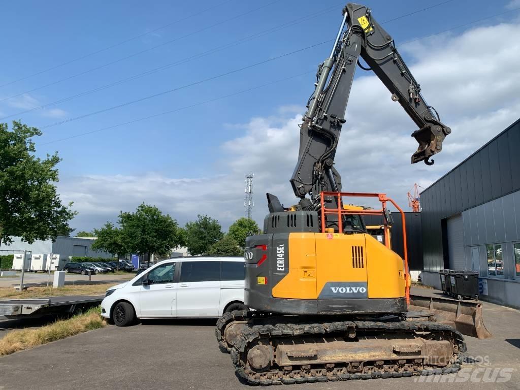 Volvo ECR 145 E Paletli ekskavatörler