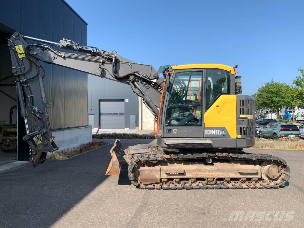 Volvo ECR 145 E Paletli ekskavatörler