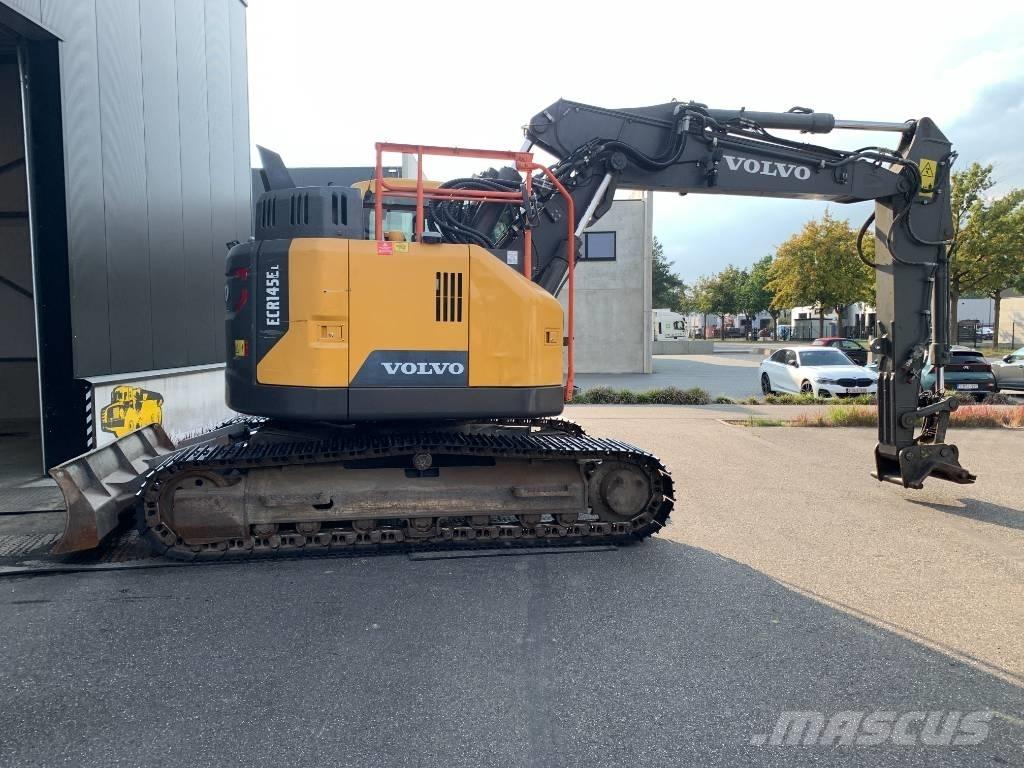 Volvo ECR 145 E Paletli ekskavatörler