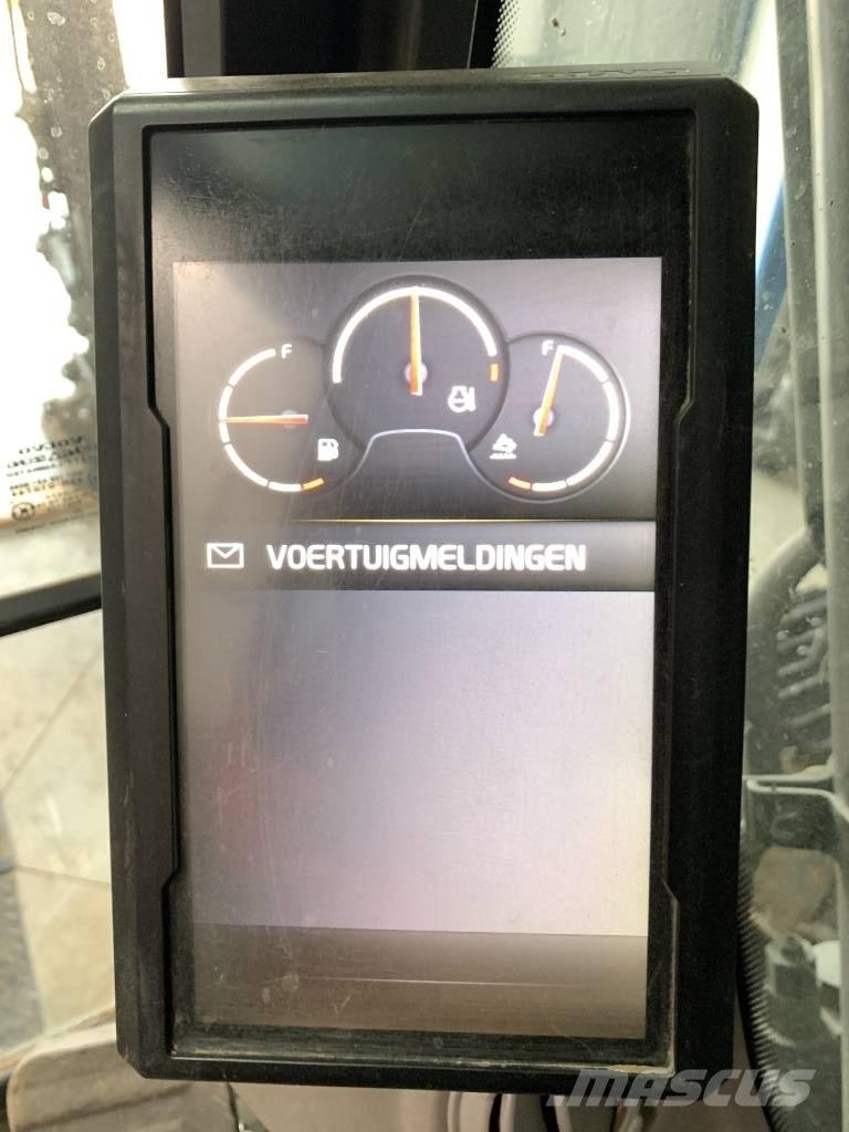 Volvo ECR 145 E Paletli ekskavatörler