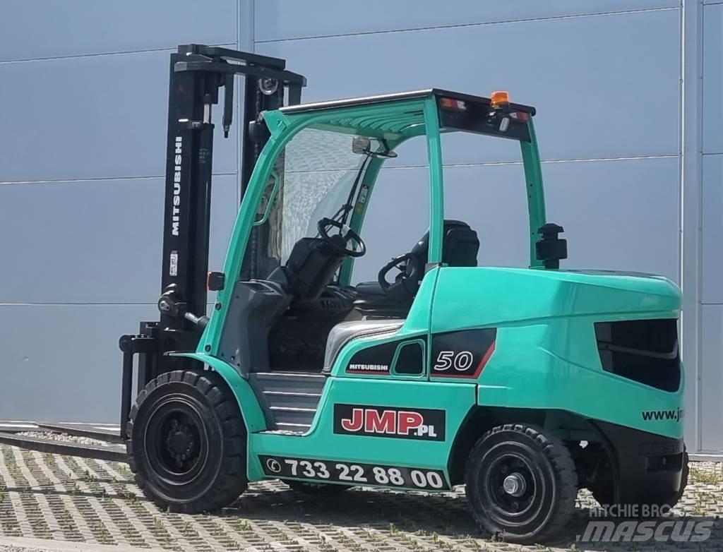 Mitsubishi FD50NT Dizel forkliftler
