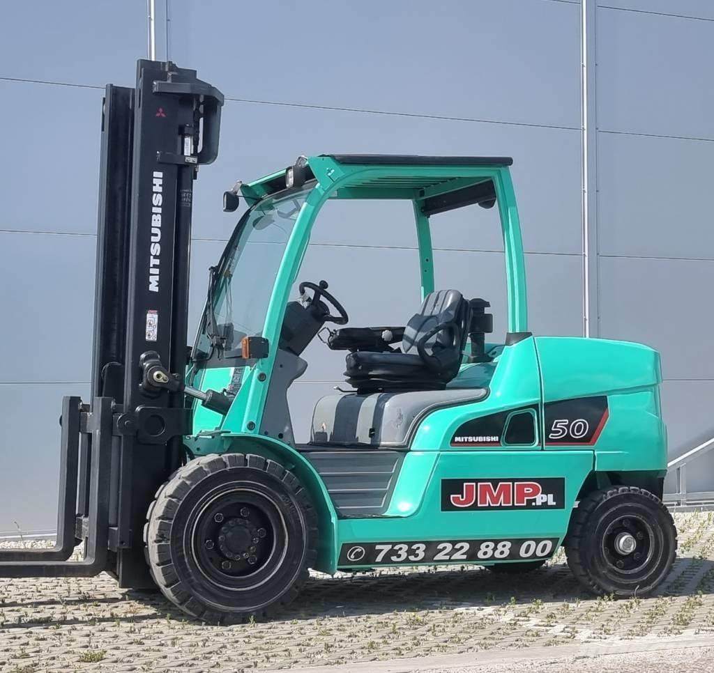 Mitsubishi FD50NT Dizel forkliftler