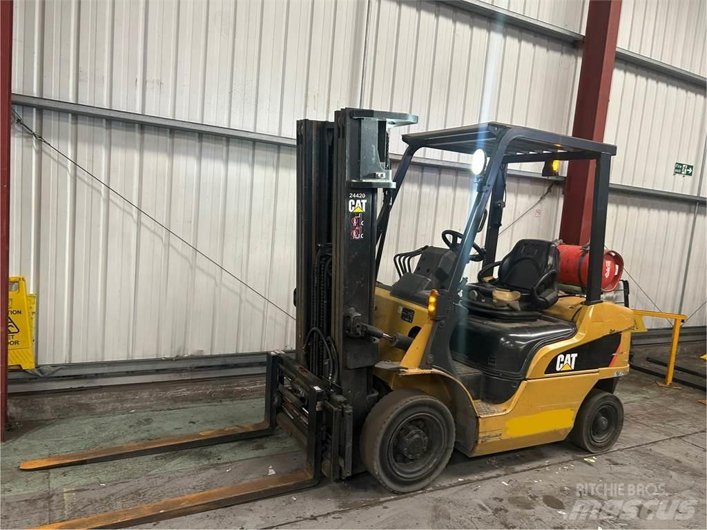 CAT GP25NT LPG'li forkliftler