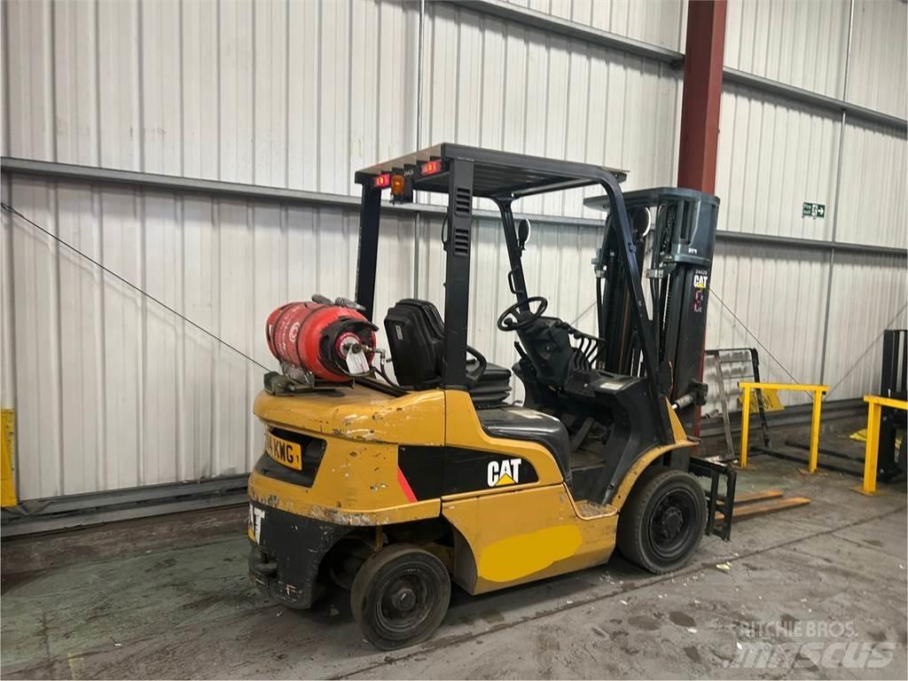 CAT GP25NT LPG'li forkliftler