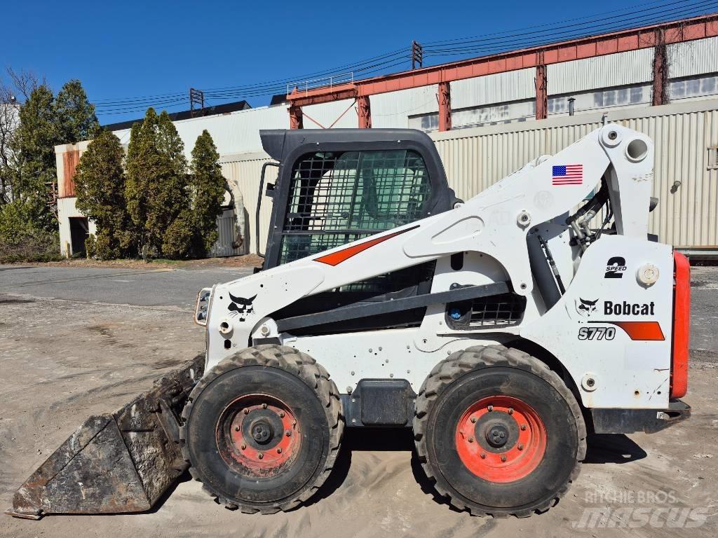 Bobcat S 770 Skid steer loderler