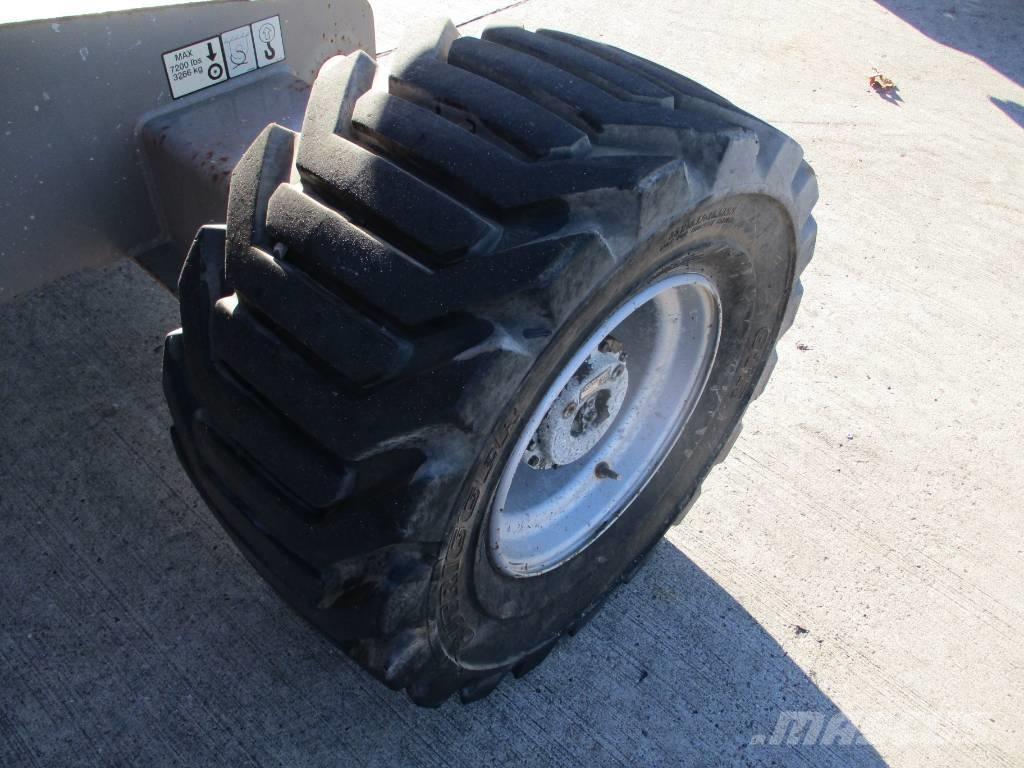 JLG 450 AJ (351) Kompakt kendinden tahrikli personel platformları