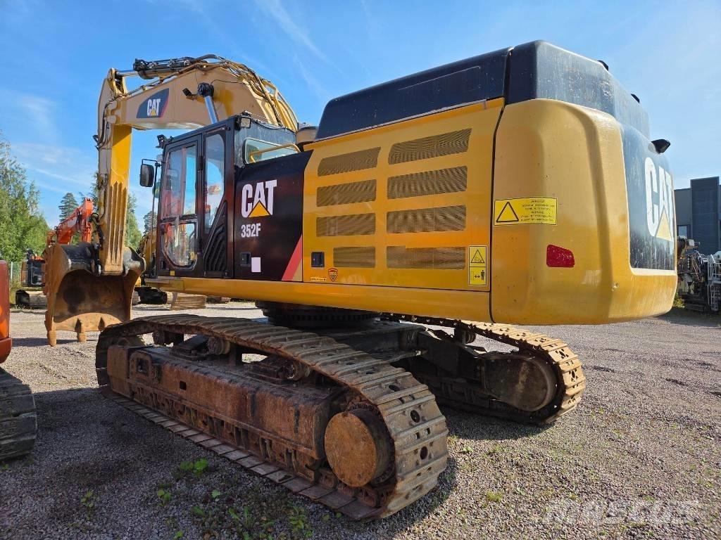CAT 352 F Paletli ekskavatörler