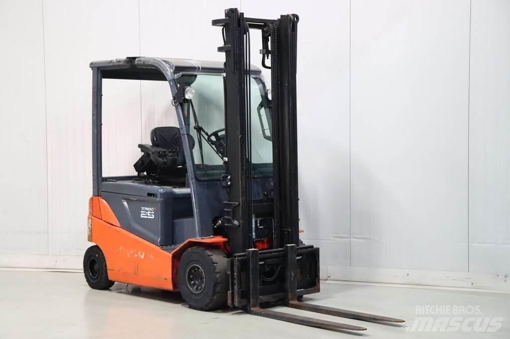 Toyota 8FBMKT25 Elektrikli forkliftler
